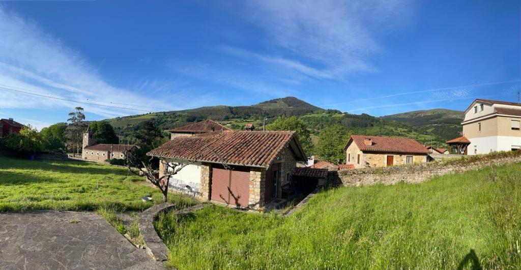 Apartamentos Rurales La Casa Vieja De Alceda 外观 照片