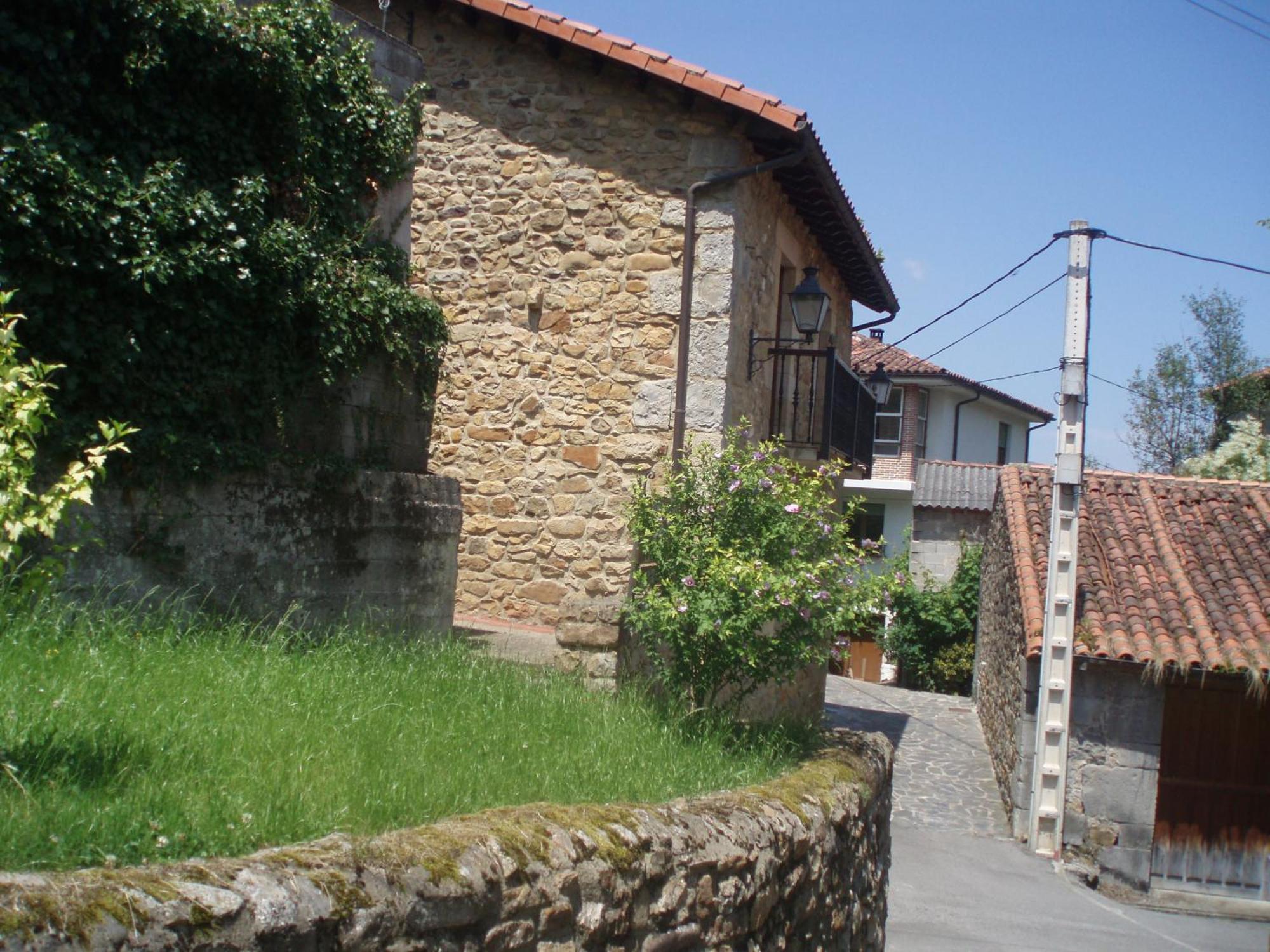 Apartamentos Rurales La Casa Vieja De Alceda 外观 照片