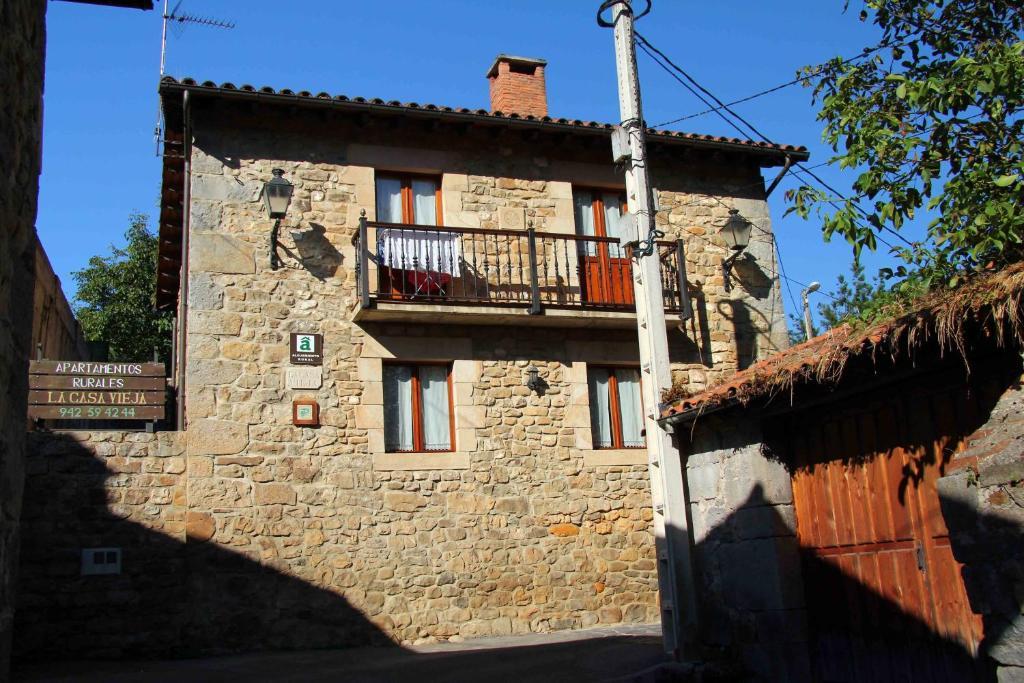 Apartamentos Rurales La Casa Vieja De Alceda 外观 照片